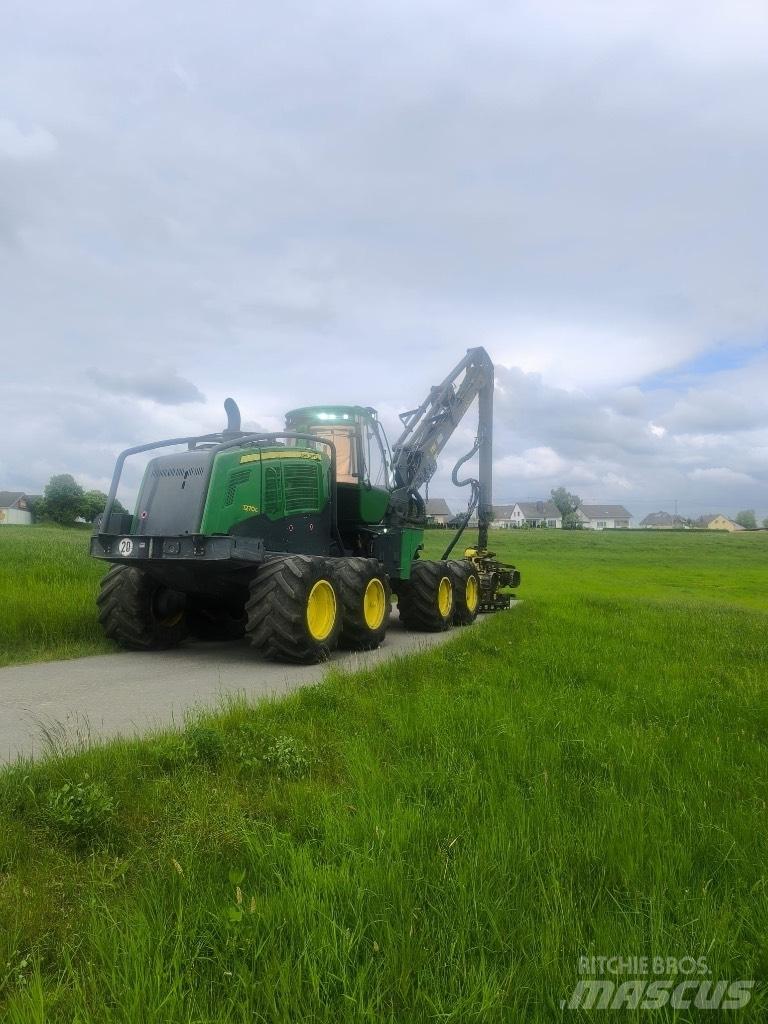 John Deere 1270G 8WD Harversteri
