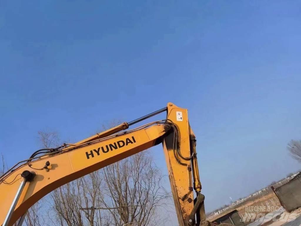 Hyundai R305LC-9T Bageri na kotačima