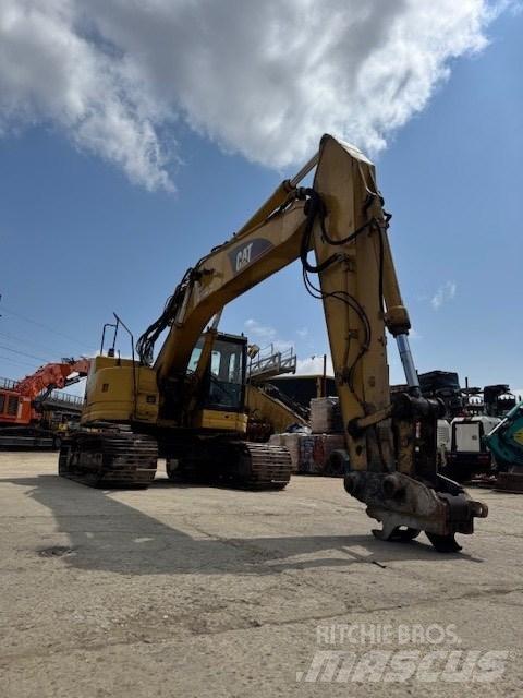 CAT 321 C LCR Bageri gusjeničari