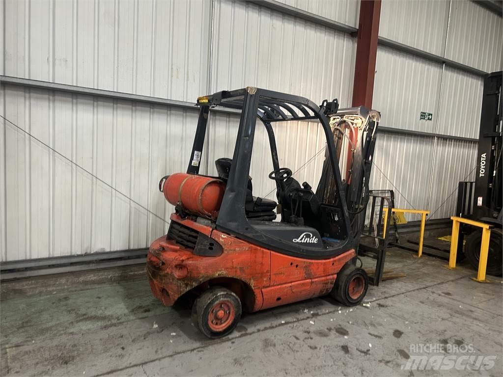 Linde H20T-03 Plinski viličari
