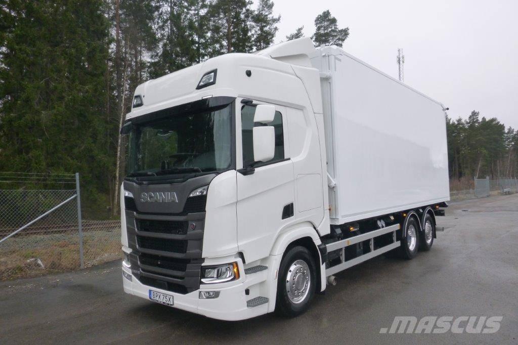 Scania R560 LB6x2*4 Kamioni za piljevinu