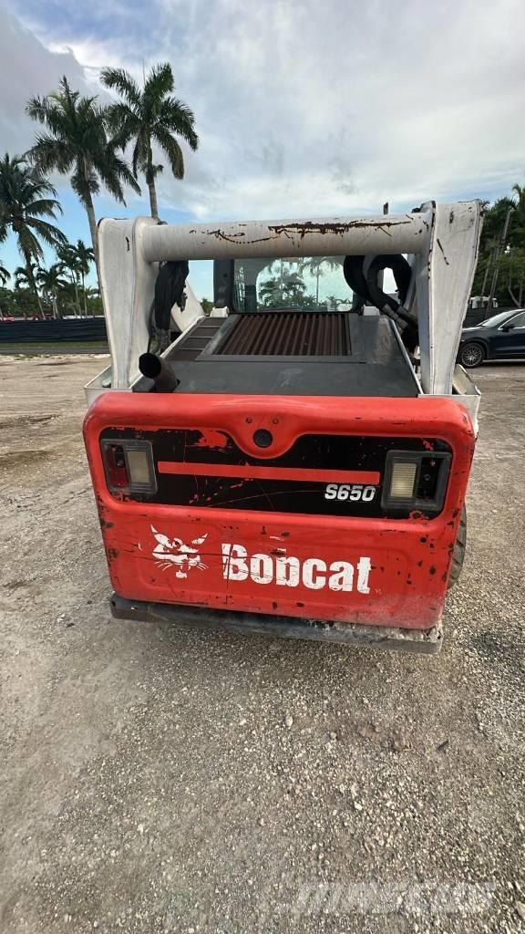 Bobcat S650 Skid steer mini utovarivači