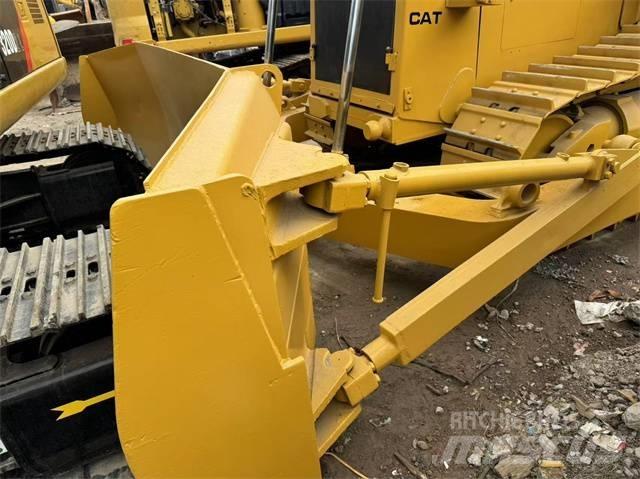CAT D 8 R Buldožeri gusjeničari