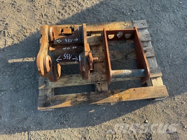 JCB QUICK COUPLERS Brze spojnice