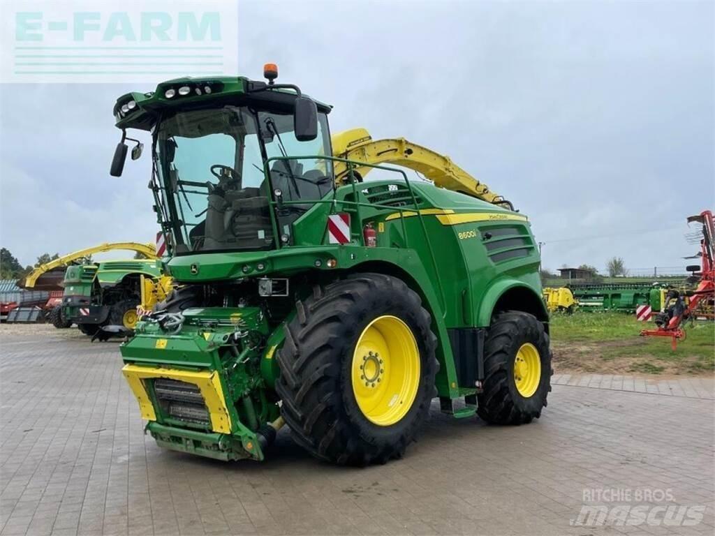 John Deere 8600 Strojevi za krmu na vlastiti pogon