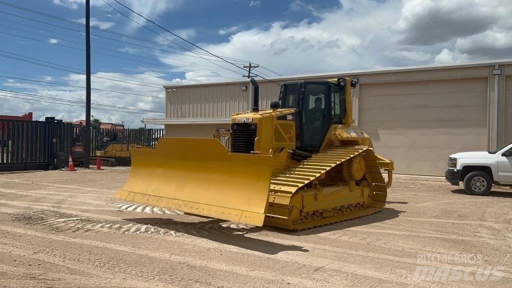 CAT D 6 N LGP Buldožeri gusjeničari