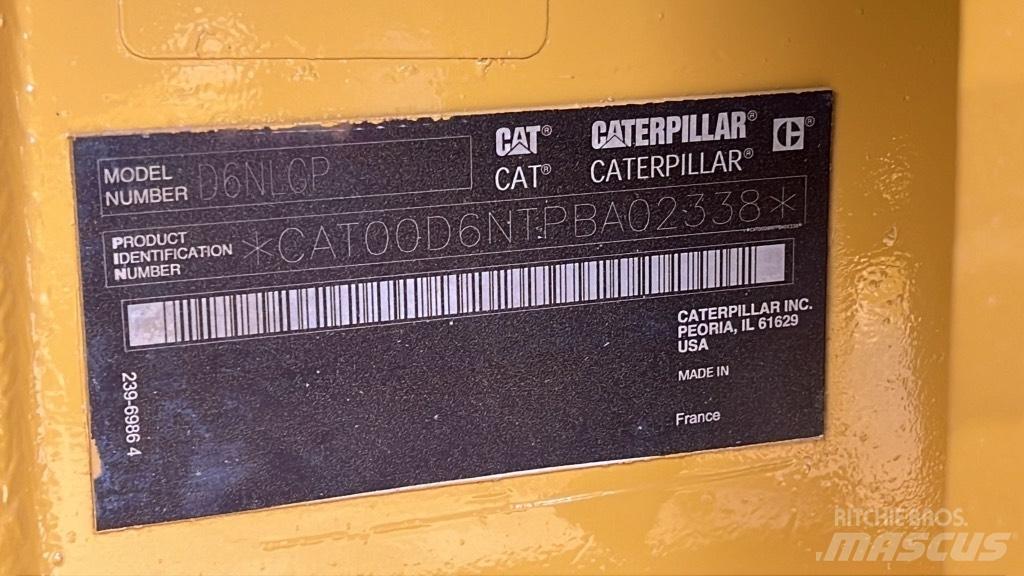 CAT D 6 N LGP Buldožeri gusjeničari
