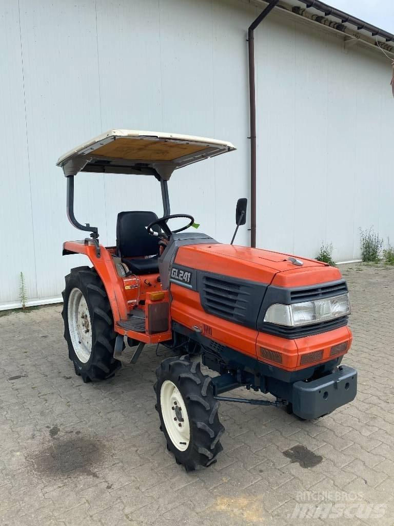 Kubota GL241 Kompaktni (mali) traktori