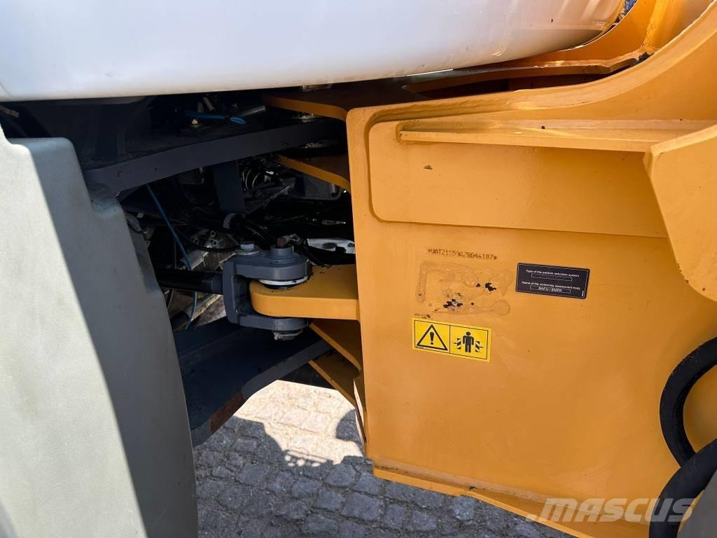 Liebherr L 538 Utovarivači na kotačima