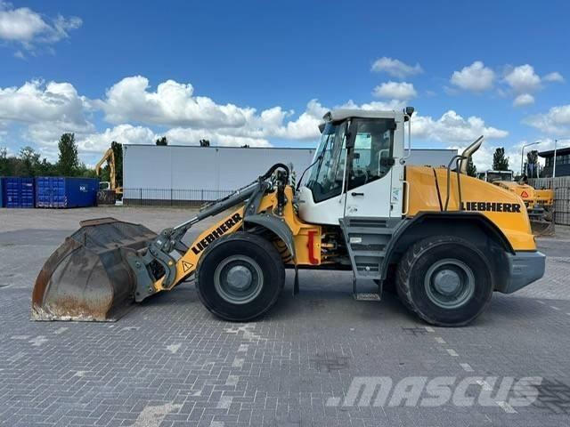 Liebherr L 538 Utovarivači na kotačima