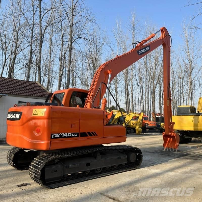 Doosan DX 140 Midi bageri 7t – 12t