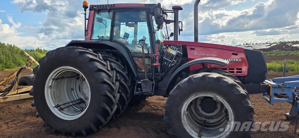 Valtra 8950 Hitec Traktori