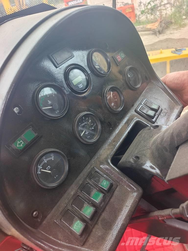 CAT 966H Utovarivači na kotačima