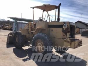 CAT 910 Utovarivači na kotačima