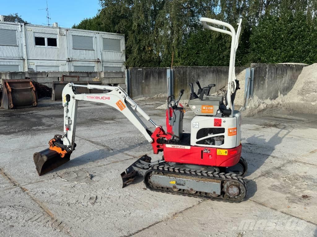 Takeuchi TB 210 R Mini bageri <7t