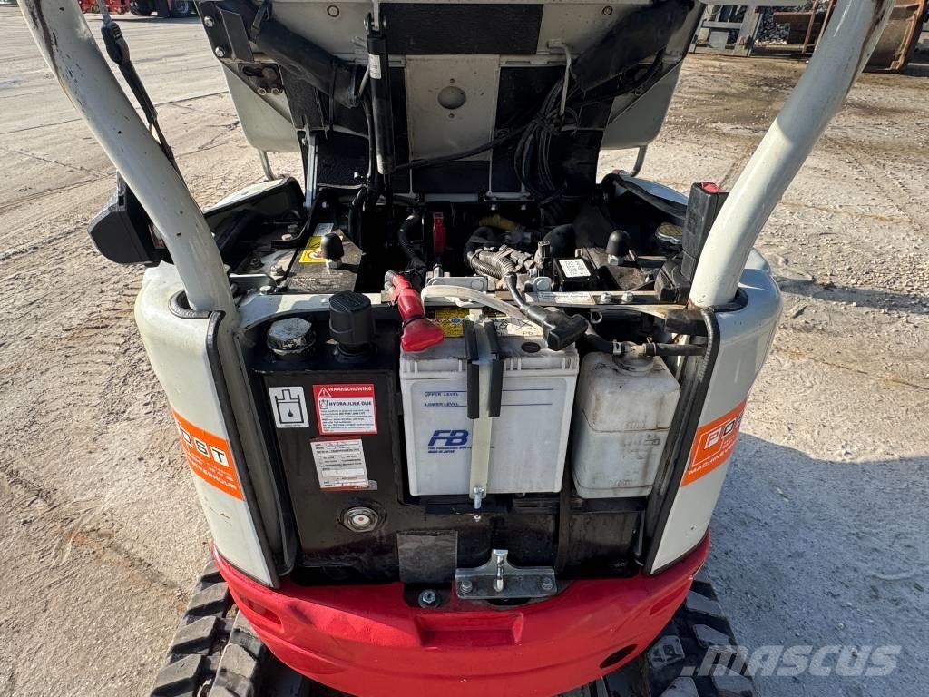 Takeuchi TB 210 R Mini bageri <7t