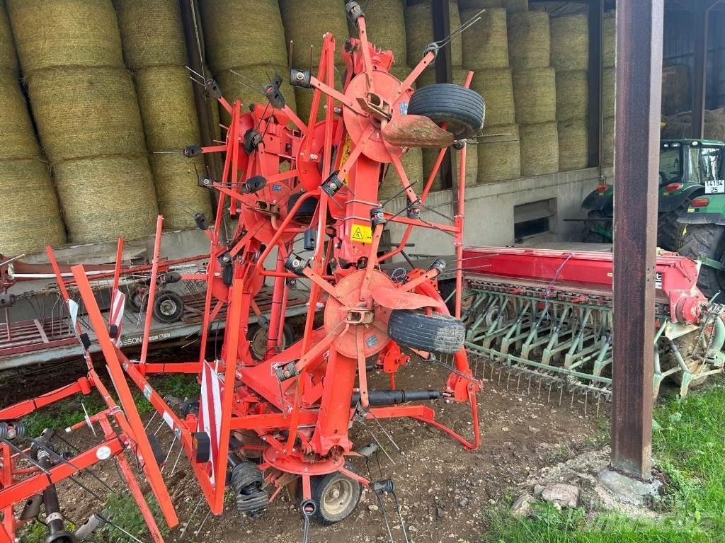Kuhn GF8702 Okretači i sakupljači sijena