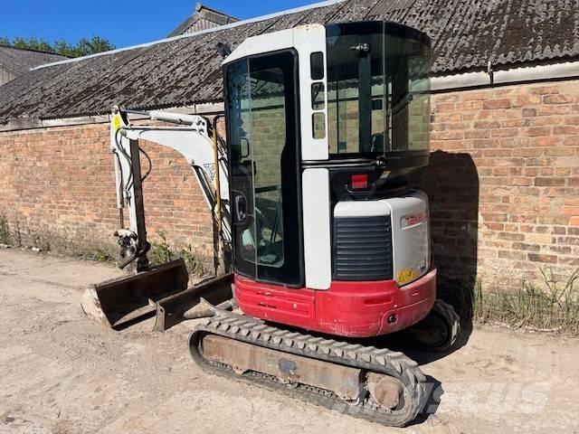 Takeuchi TB 23 R Mini bageri <7t