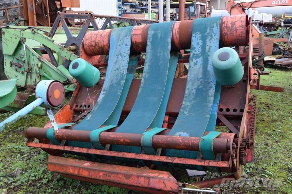 Kverneland UN7558 Ovijači bala