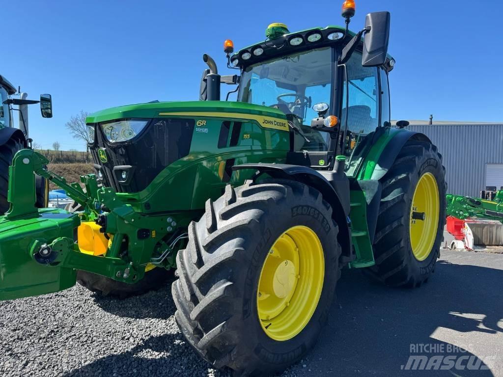 John Deere 6R155 Traktori