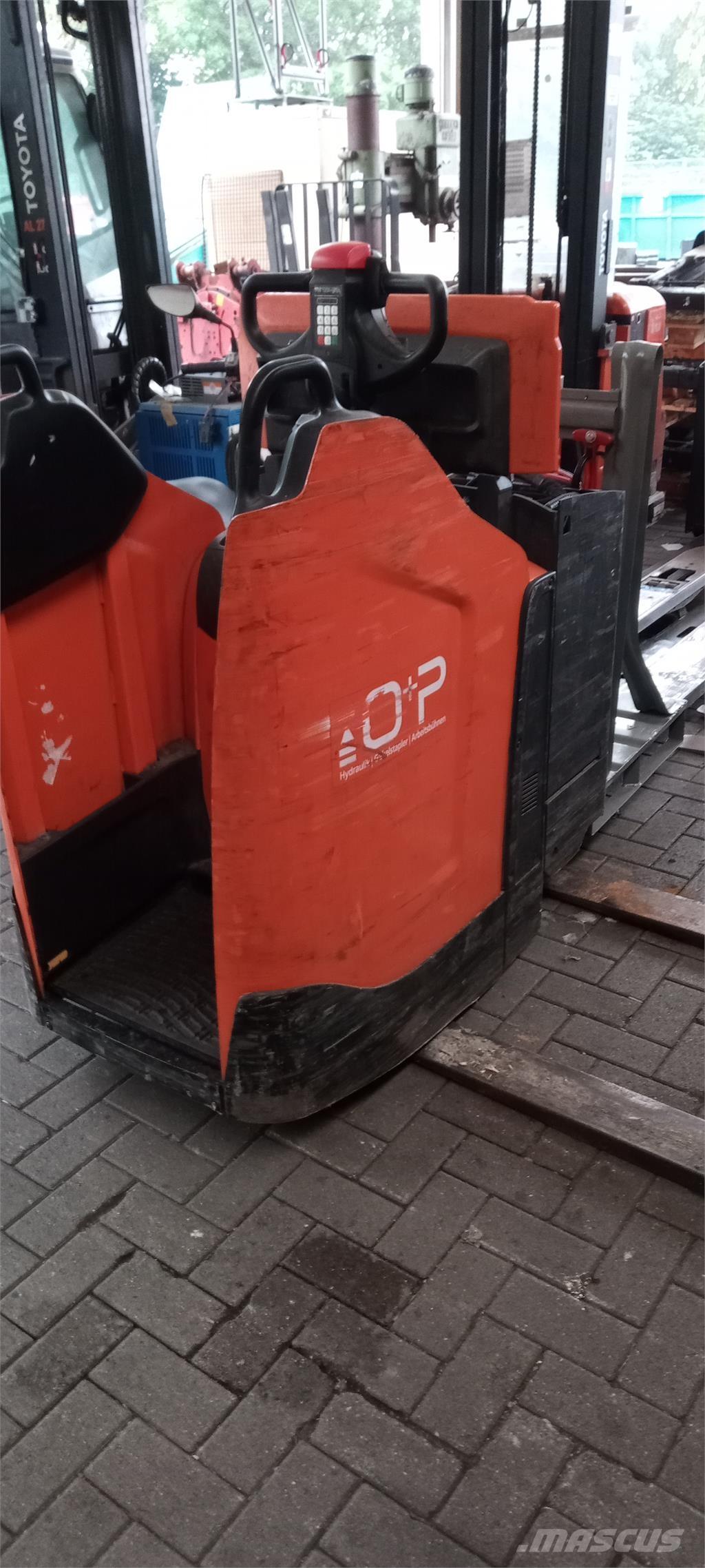 Toyota LPE 250 Ručni električni viličar