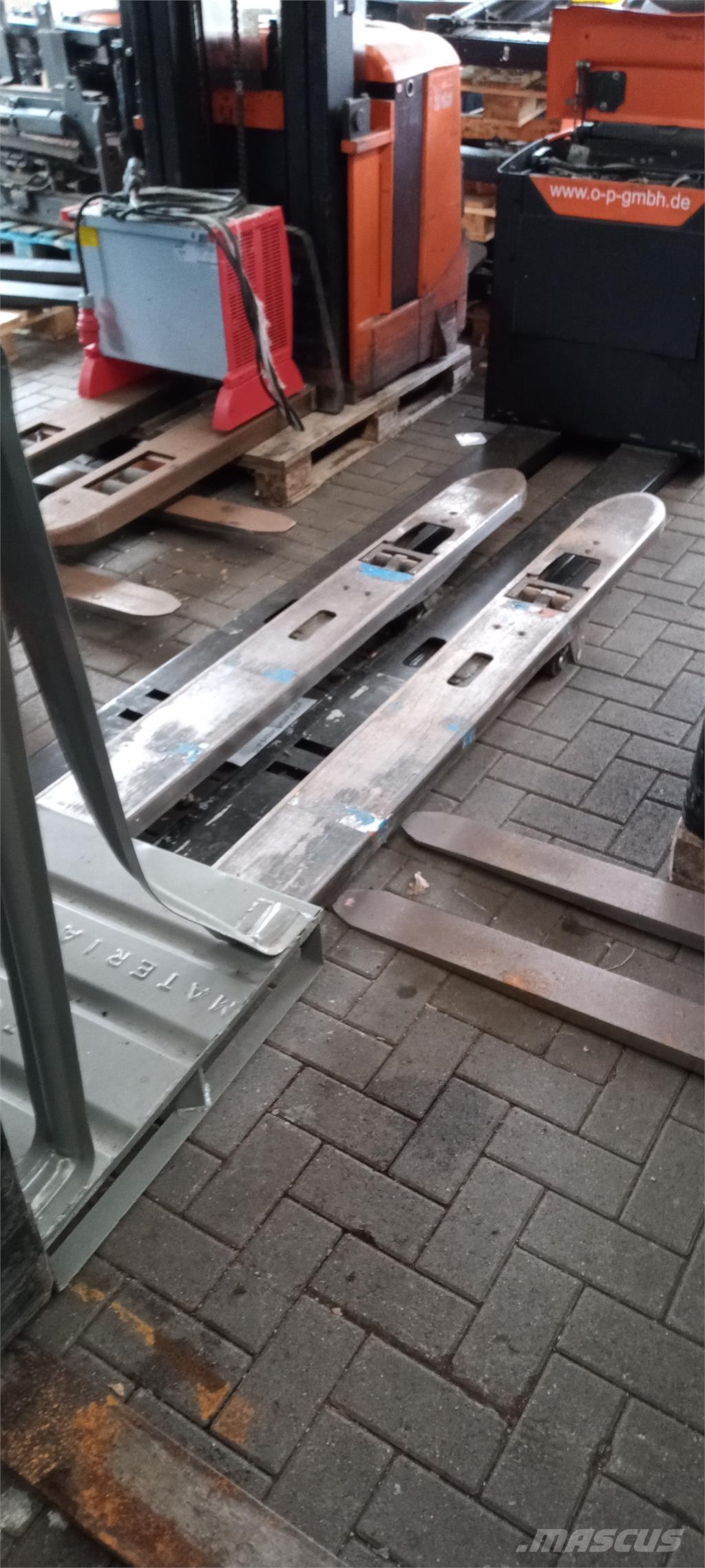 Toyota LPE 250 Ručni električni viličar