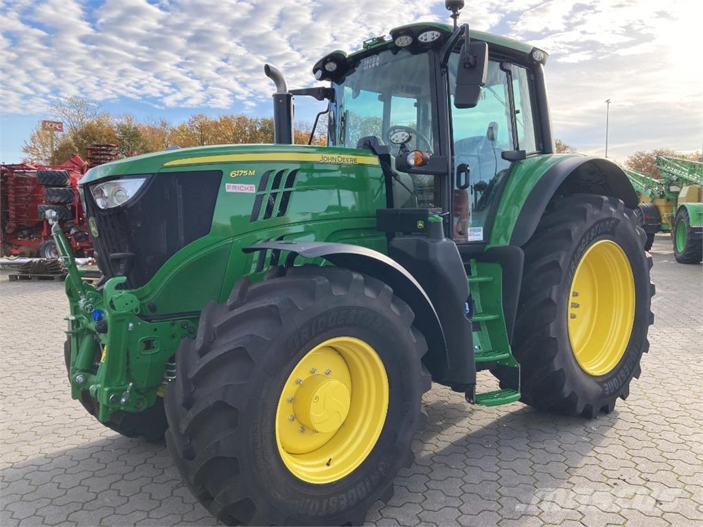 John Deere 6175 M Traktori