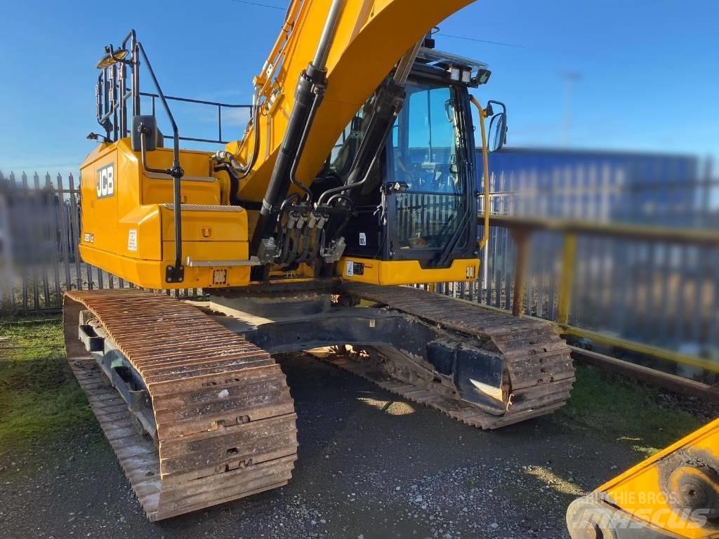 JCB JS 220 XL Bageri sa prednjom lopatom