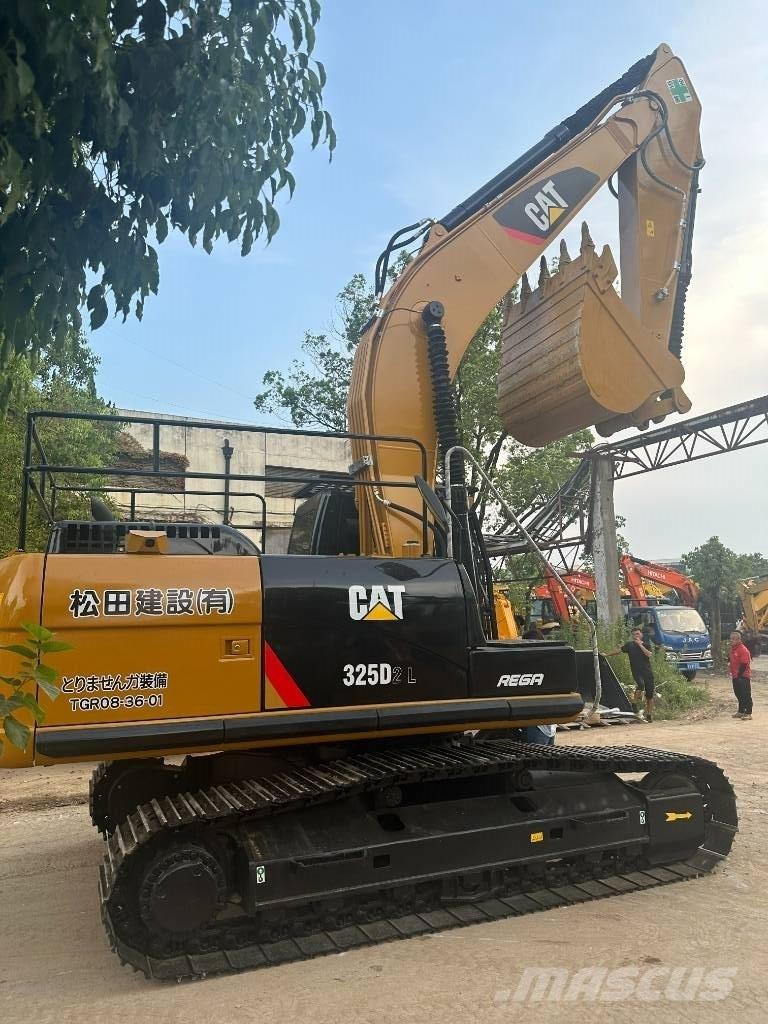 CAT 325D Bageri gusjeničari