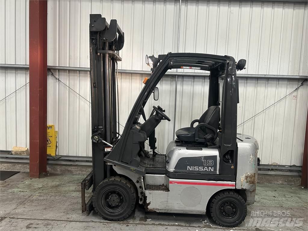 Nissan Y1D1A18Q Dizelski viličari