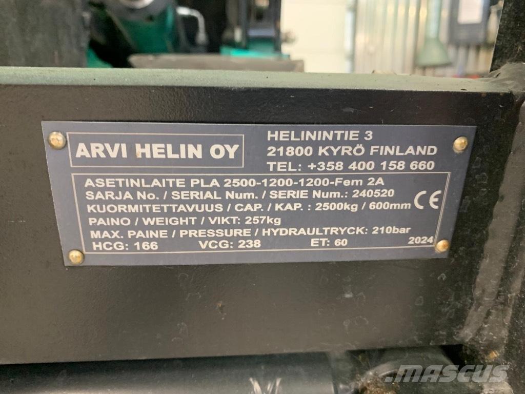 Mitsubishi FD 25 N2 Dizelski viličari