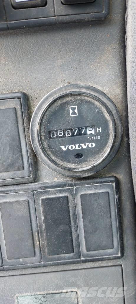 Volvo EC 700 B LC Bageri gusjeničari