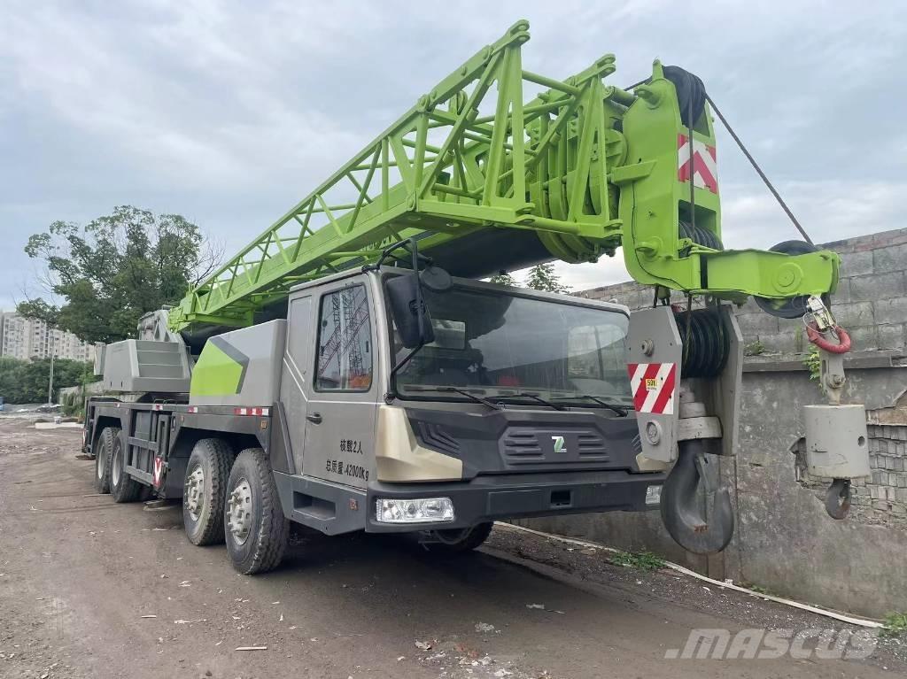 Zoomlion ZTC500 Rabljene dizalice za težak teren