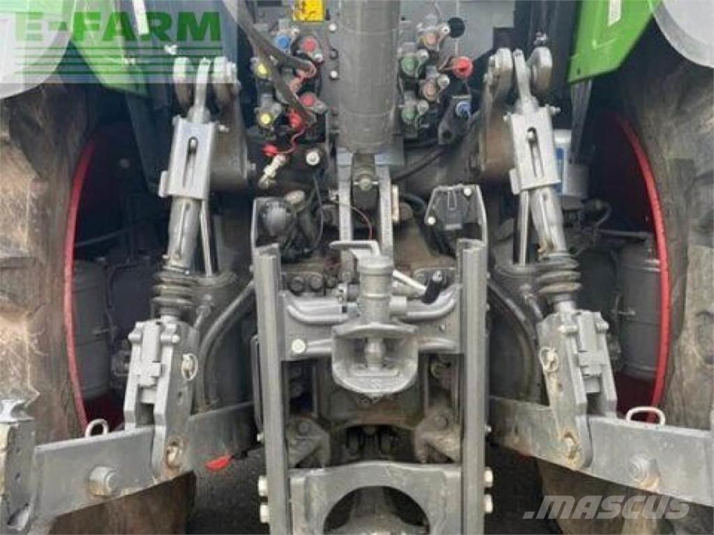 Fendt 720 vario Traktori