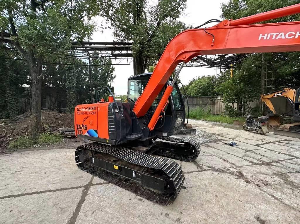 Hitachi 70 Bageri gusjeničari