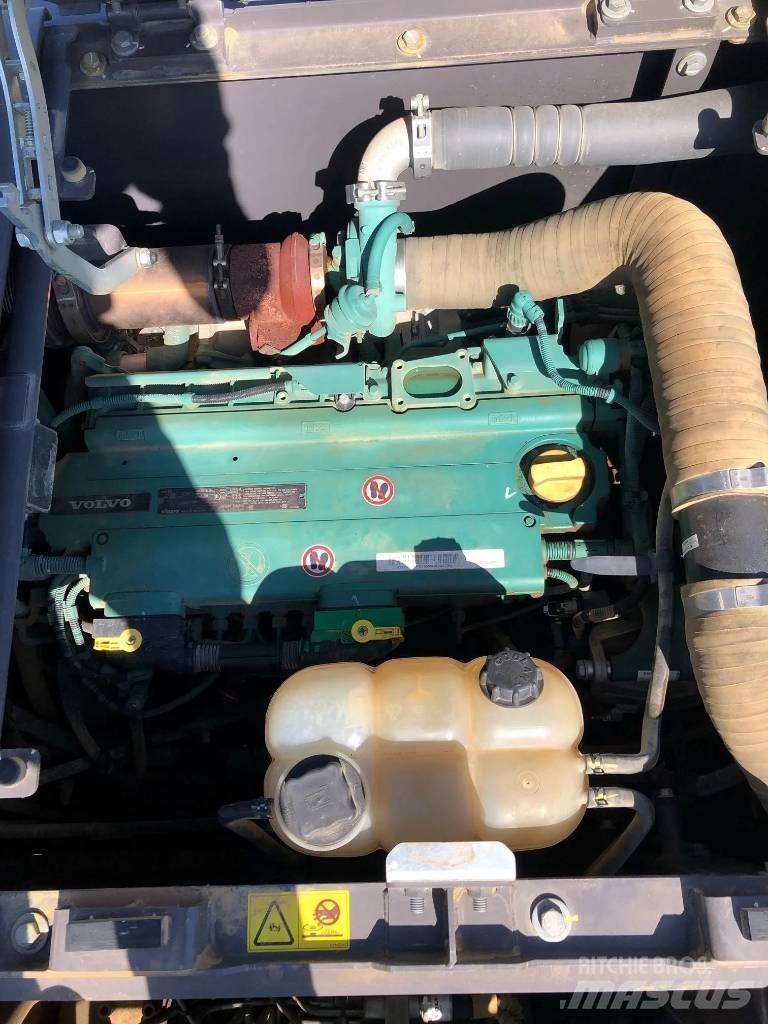 Volvo EC220EL Bageri gusjeničari