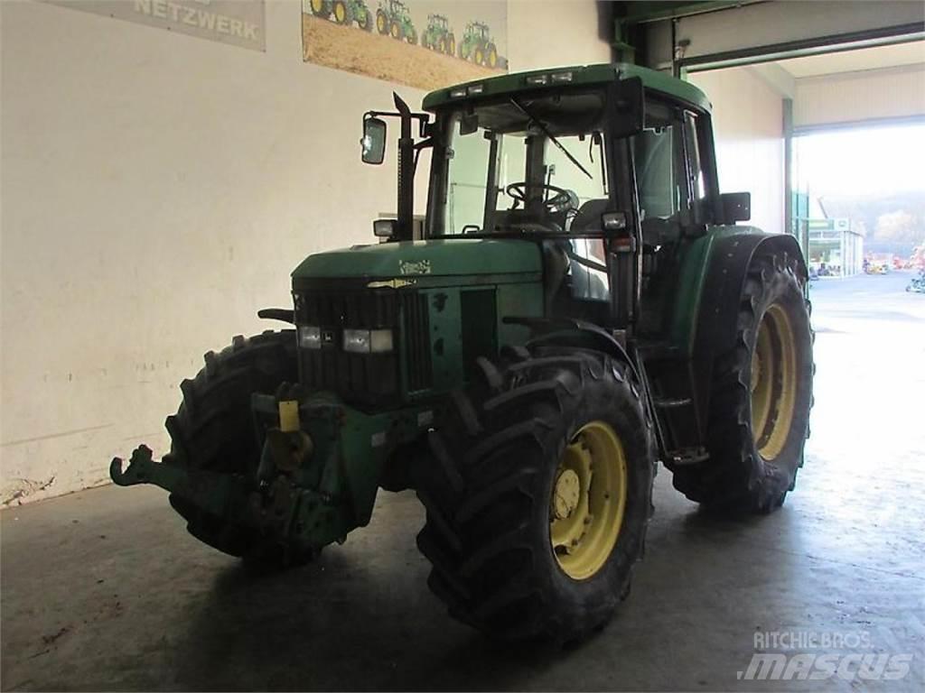 John Deere 6310 Traktori