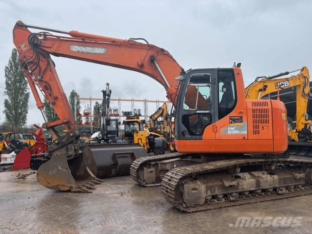 Doosan 235 LCR Bageri gusjeničari