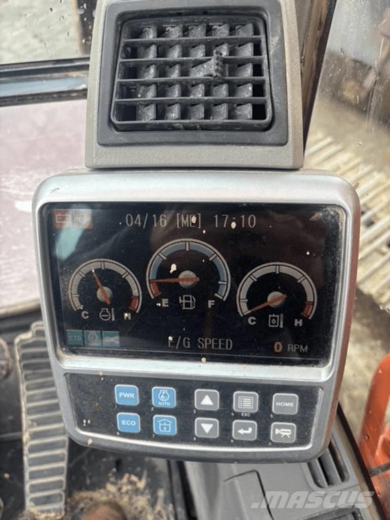 Doosan 235 LCR Bageri gusjeničari