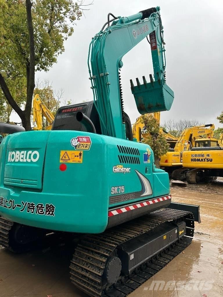 Kobelco Kobelco Mini bageri <7t