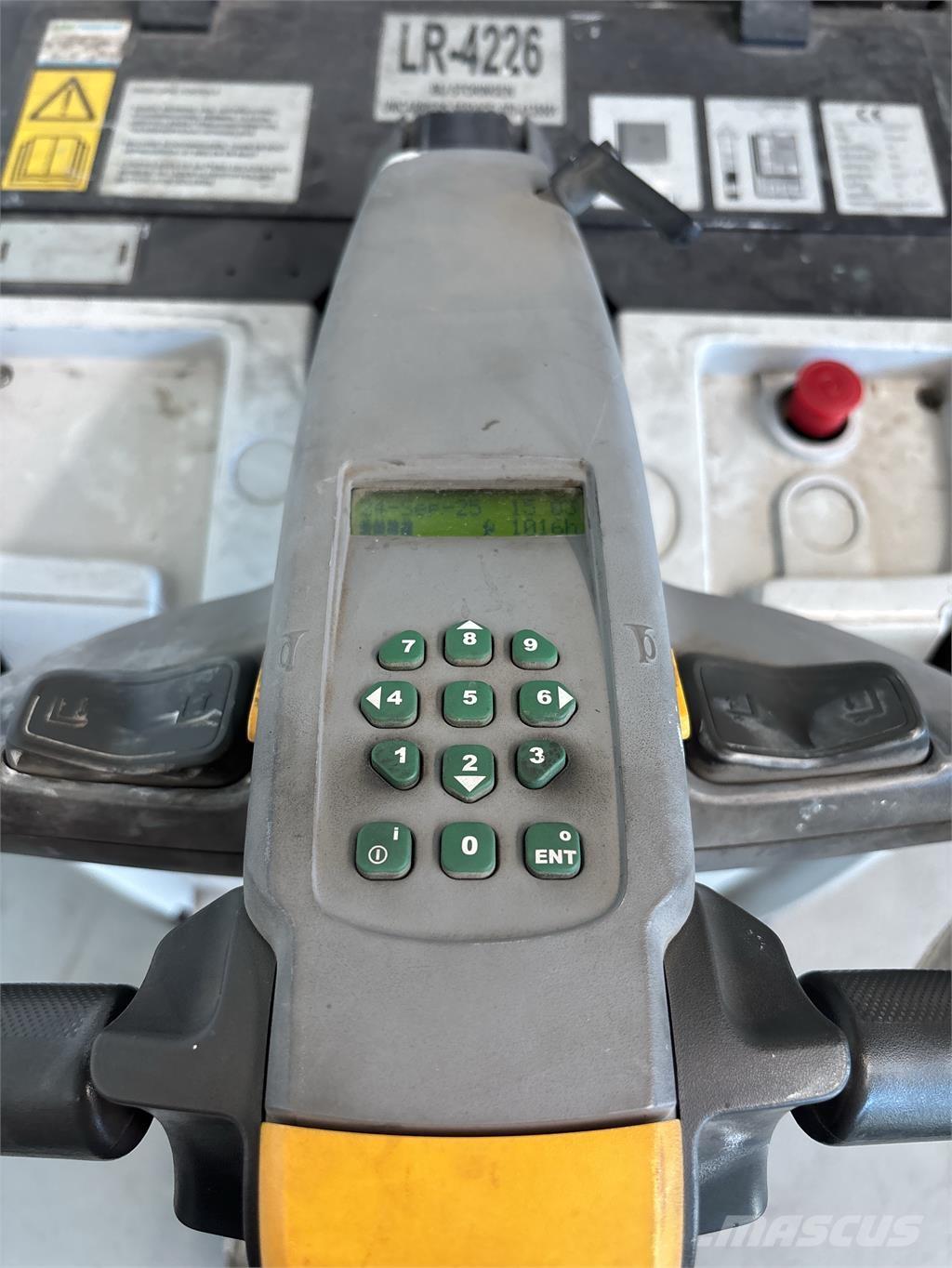 UniCarriers PDP200 Samopogonski ručni viličari