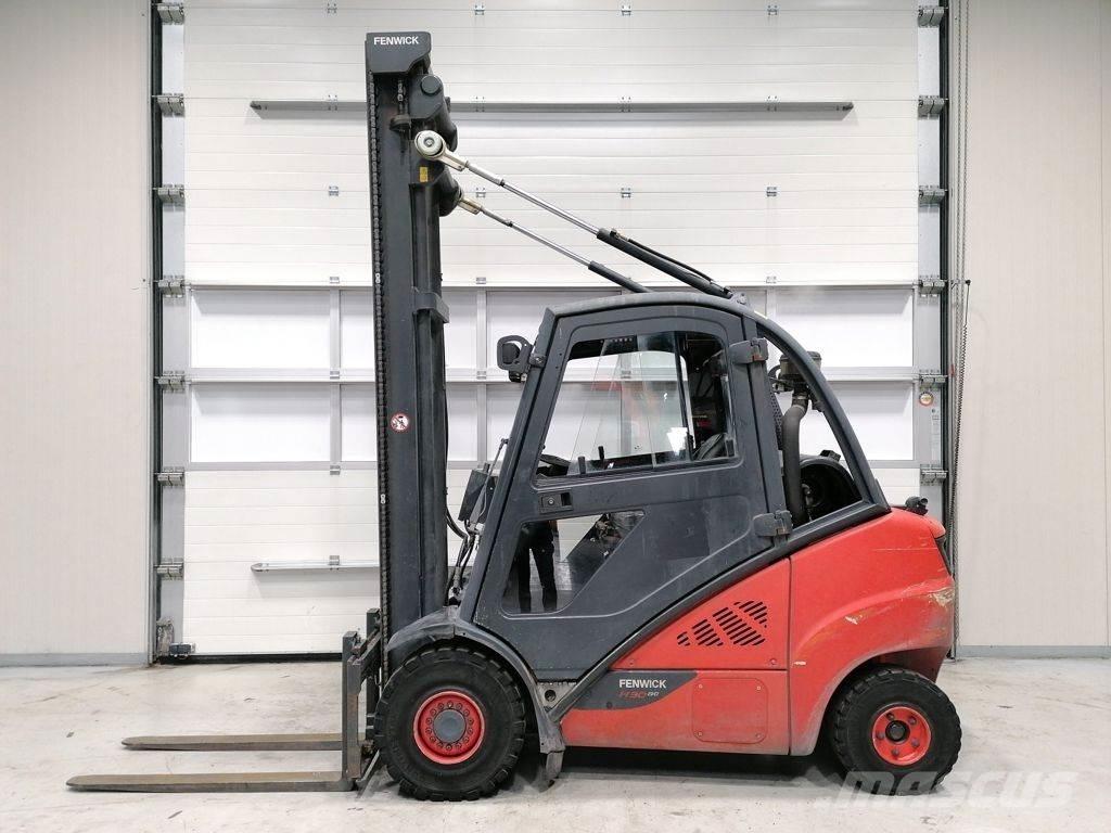 Linde H30T-02 Plinski viličari