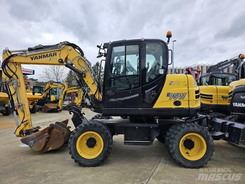 Yanmar B 95 W Bageri na kotačima