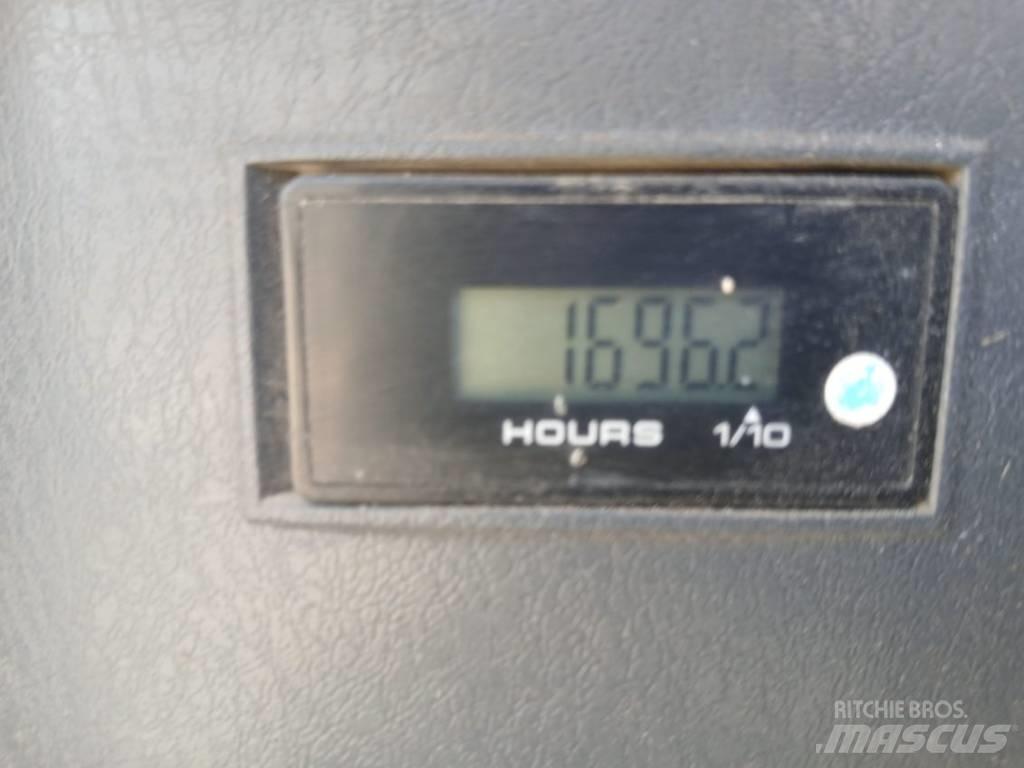 New Holland E 60 C Mini bageri <7t