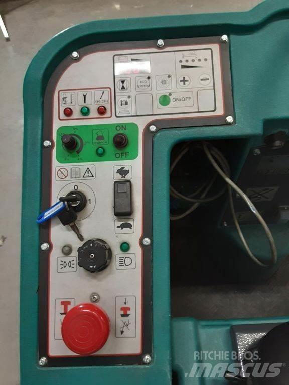 Eureka E110R ECO Unutrašnji čistači