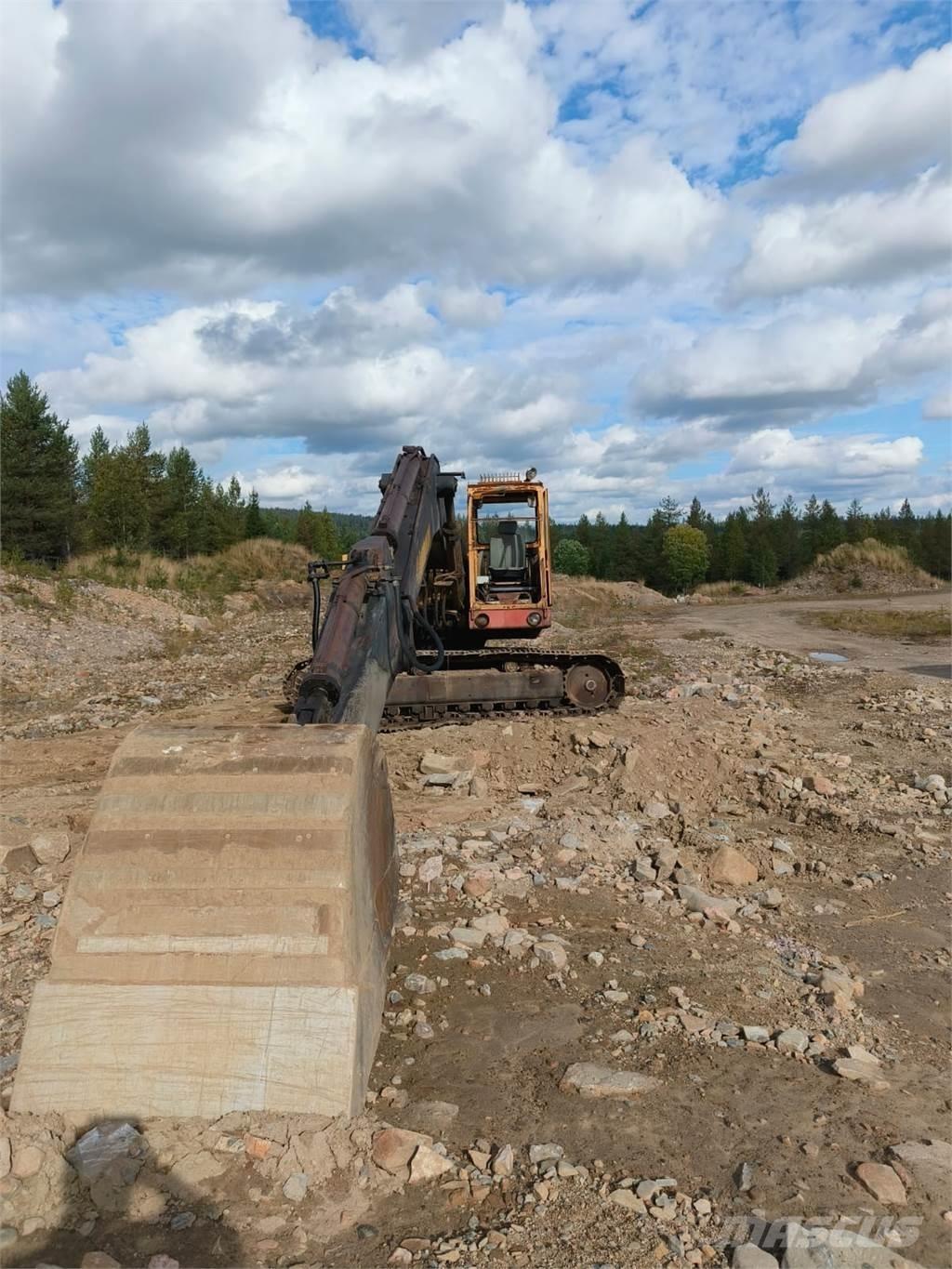 Åkerman 16 Bageri gusjeničari