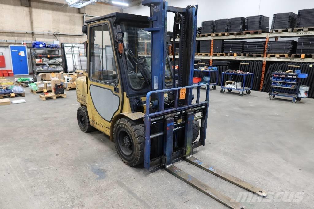 CAT TRUCK Dizelski viličari