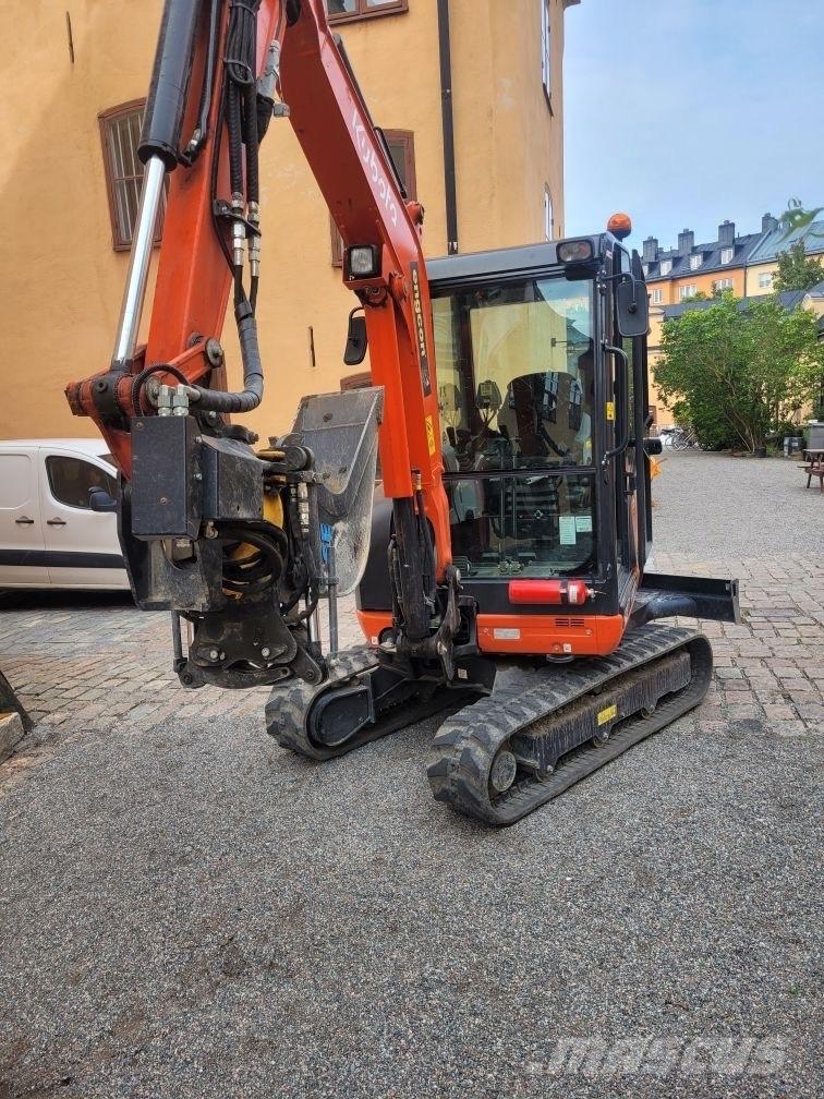 Kubota KX 027 Mini bageri <7t