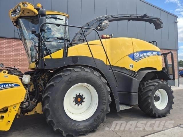 New Holland FR700 Strojevi za krmu na vlastiti pogon
