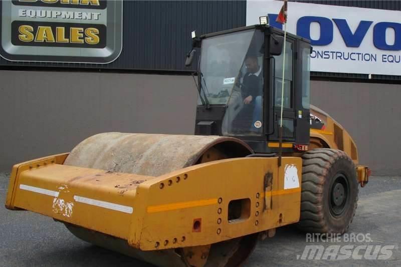 CAT CS76XT Kombinovani valjci